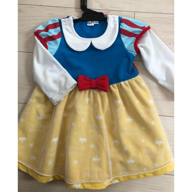 Disney(ディズニー)のディズニー　白雪姫　子供用ドレス　　90cm キッズ/ベビー/マタニティのキッズ服女の子用(90cm~)(ワンピース)の商品写真