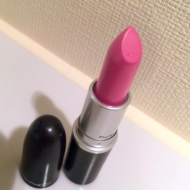 MAC(マック)の新品❤️ピンクリップ💄 コスメ/美容のベースメイク/化粧品(口紅)の商品写真