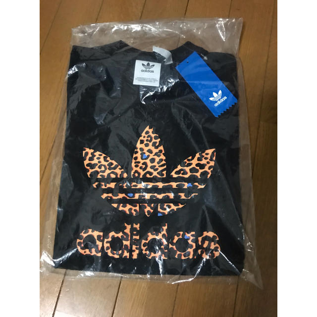 adidas(アディダス)のアディダス レオパードトレフォイル ロンT Sサイズ メンズのトップス(Tシャツ/カットソー(七分/長袖))の商品写真