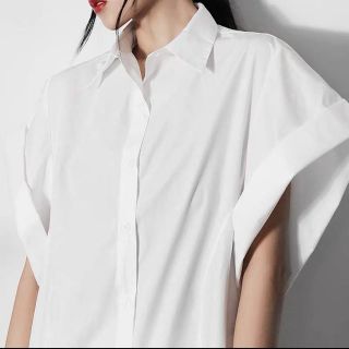 ジルサンダー(Jil Sander)の【新品未使用】オーバーサイズ　ビッグスリーブ　デザインシャツ(シャツ)