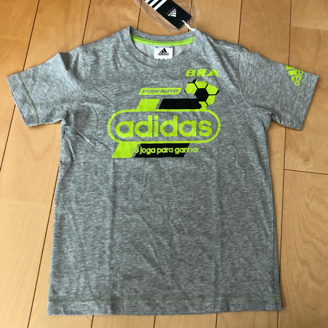 adidas(アディダス)の新品タグ付　adidas Tシャツ　 climalite cotton キッズ/ベビー/マタニティのキッズ服男の子用(90cm~)(Tシャツ/カットソー)の商品写真