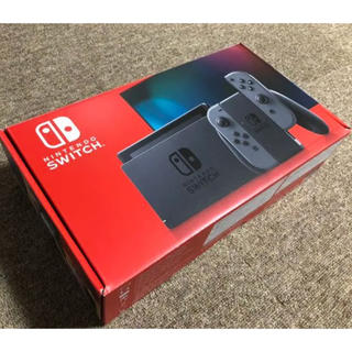 ニンテンドースイッチ(Nintendo Switch)の【新型】Nintendo Switch グレー　(家庭用ゲーム機本体)