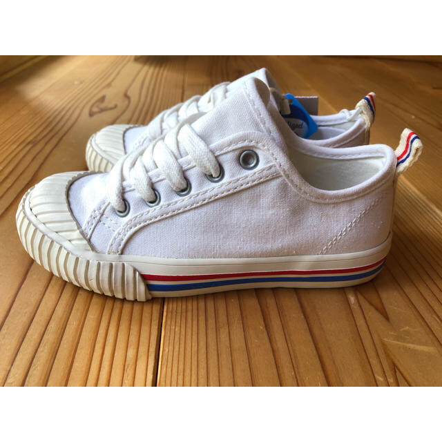 ZARA KIDS(ザラキッズ)のザラキッズ　スニーカー  17.5cm キッズ/ベビー/マタニティのキッズ靴/シューズ(15cm~)(スニーカー)の商品写真