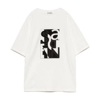 スナイデル(SNIDEL)のデザインロゴtシャツ (Tシャツ(半袖/袖なし))