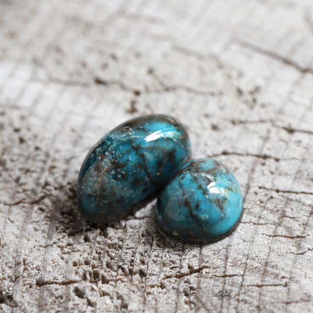 Natural Gem Bisbee Turquoise Cabハンドメイド