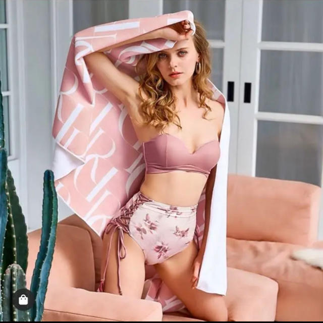 eimy istoire(エイミーイストワール)のDarich gracie rose pink ビキニ　水着 レディースの水着/浴衣(水着)の商品写真