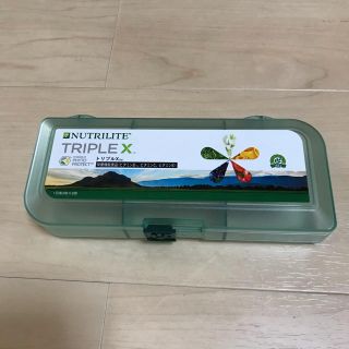 アムウェイ(Amway)のTRIPLE X専用サプリメントケース(容器)