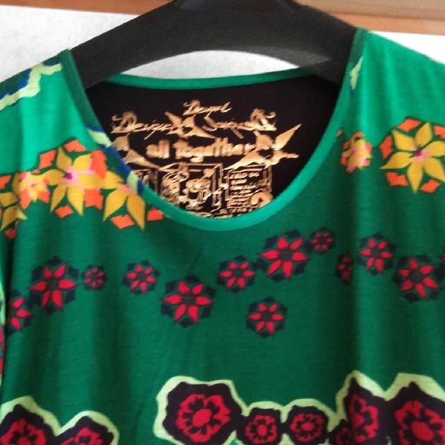 DESIGUAL(デシグアル)のTシャツ レディースのトップス(Tシャツ(半袖/袖なし))の商品写真