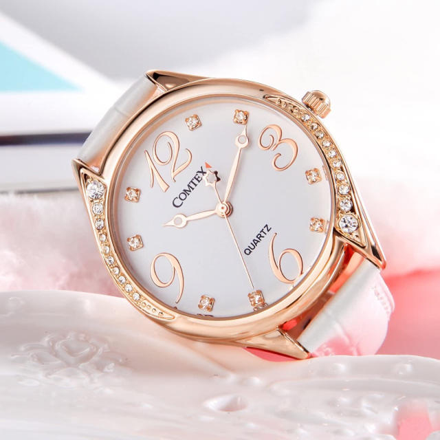 1点限り 腕時計 可愛いレディース時計の通販 By なったん S Shop ラクマ