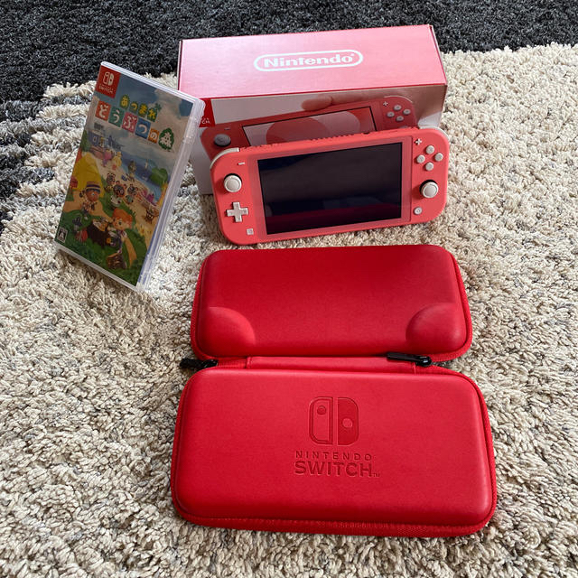 Nintendo Switch(ニンテンドースイッチ)のNintendo Switch NINTENDO SWITCH LITE コーラ エンタメ/ホビーのゲームソフト/ゲーム機本体(家庭用ゲーム機本体)の商品写真