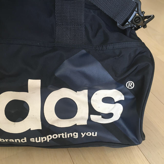 adidas(アディダス)のアディダス ネイビー ボストン メンズのバッグ(トラベルバッグ/スーツケース)の商品写真