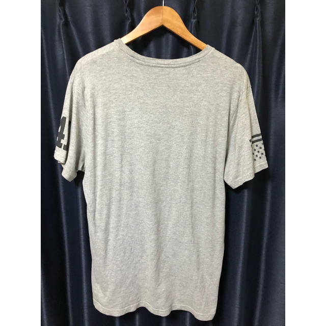 H&M(エイチアンドエム)のDIVIDED 半袖 Tシャツ ライトグレー M L メンズのトップス(Tシャツ/カットソー(半袖/袖なし))の商品写真