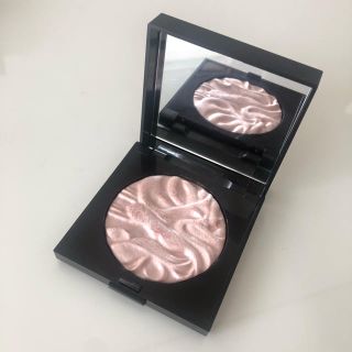 ローラメルシエ(laura mercier)のLaura mercier フェイスイルミネーター04(フェイスパウダー)