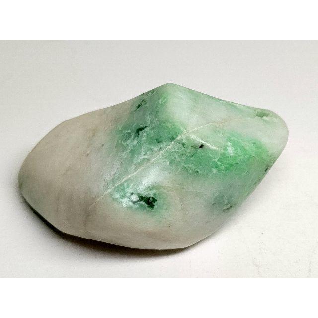 白緑 63g 翡翠 ヒスイ 翡翠原石 原石 鉱物 鑑賞石 自然石 誕生石