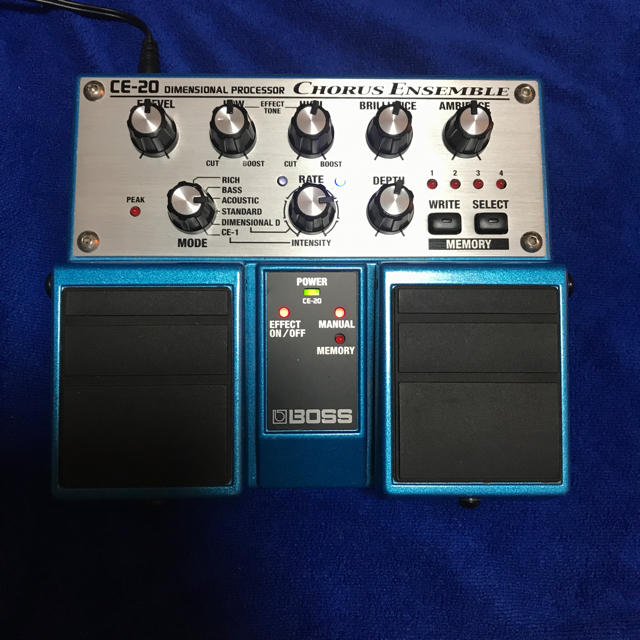 BOSS CE-20  Chorus Ensemble コーラス