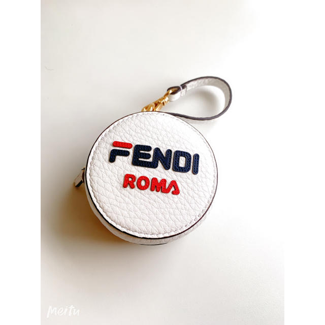 FENDI(フェンディ)のneko様専用 レディースのファッション小物(キーホルダー)の商品写真