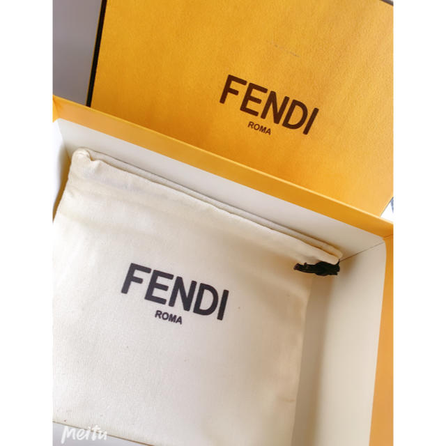 FENDI(フェンディ)のneko様専用 レディースのファッション小物(キーホルダー)の商品写真