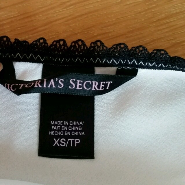 Victoria's Secret(ヴィクトリアズシークレット)のvictoria's secretキャミ レディースのレディース その他(その他)の商品写真