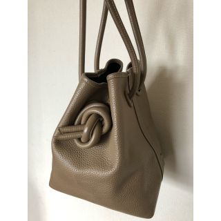 VASIC BOND LEATHER SAND  バジック　ボンド　正規品(ショルダーバッグ)