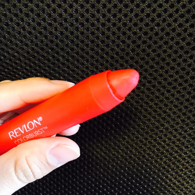 REVLON(レブロン)のREVLON リップバーム血色レッド コスメ/美容のベースメイク/化粧品(口紅)の商品写真