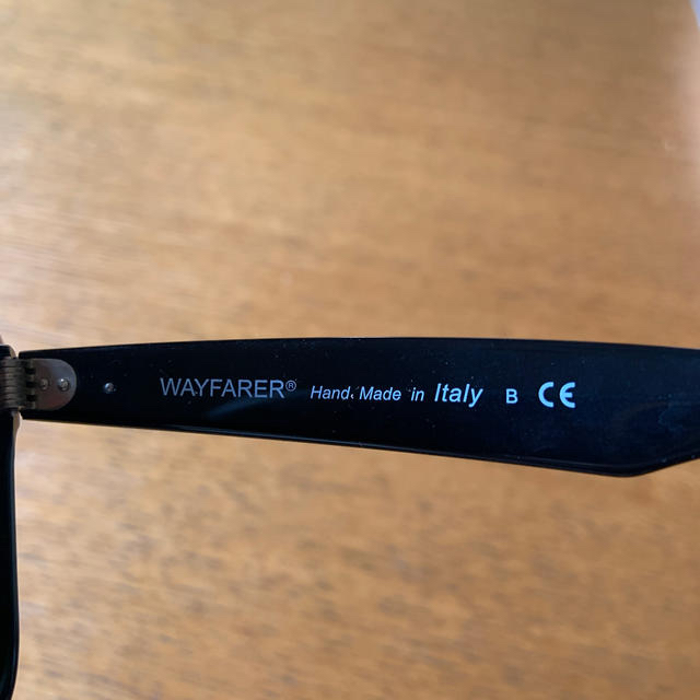 Ray-Ban(レイバン)のRay Ban WAYFARER サングラス レディースのファッション小物(サングラス/メガネ)の商品写真