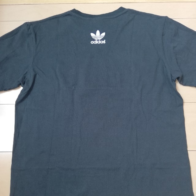 adidas(アディダス)のadidas Tシャツ★ メンズのトップス(Tシャツ/カットソー(半袖/袖なし))の商品写真