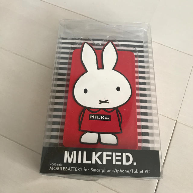 MILKFED.(ミルクフェド)のミルクフェド   モバイルバッテリー スマホ/家電/カメラのスマートフォン/携帯電話(バッテリー/充電器)の商品写真