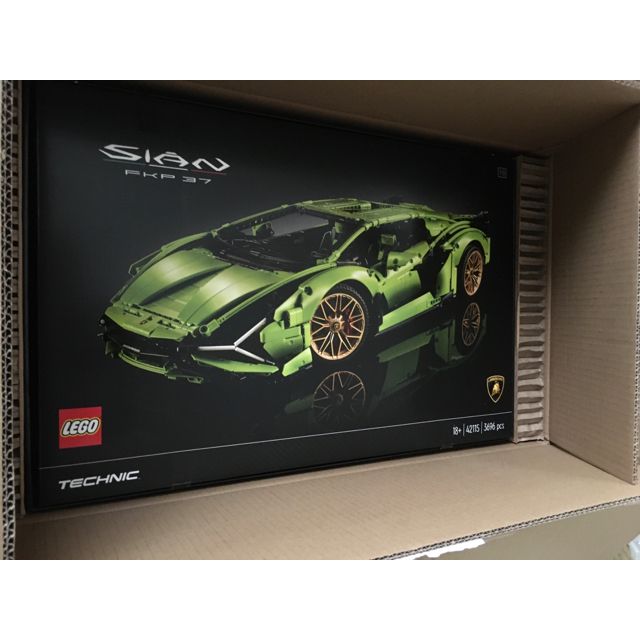 Lego(レゴ)のレゴ (LEGO) テクニック ランボルギーニ シアンFKP 37 42115 エンタメ/ホビーのおもちゃ/ぬいぐるみ(模型/プラモデル)の商品写真