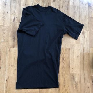 ユニクロ(UNIQLO)のUNIQLO U ロングTシャツ　ワンピース(Tシャツ/カットソー(半袖/袖なし))