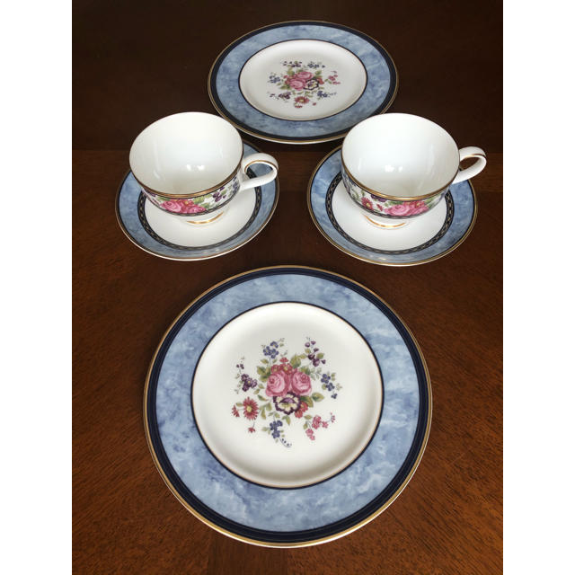 ご予約品】ロイヤルドルトン☆センティニアルローズ☆トリオ ペア