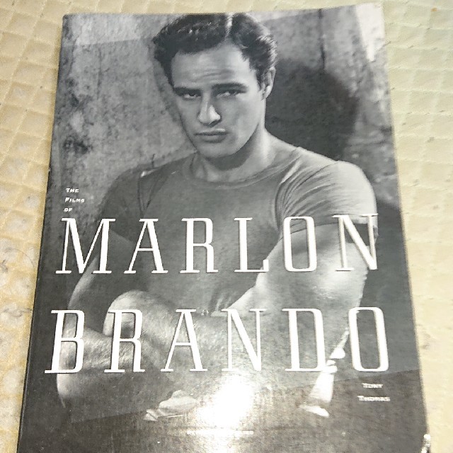 マーロン・ブランド 洋書 BRANDO- マーロン・ブランド 洋書 BRANDO-