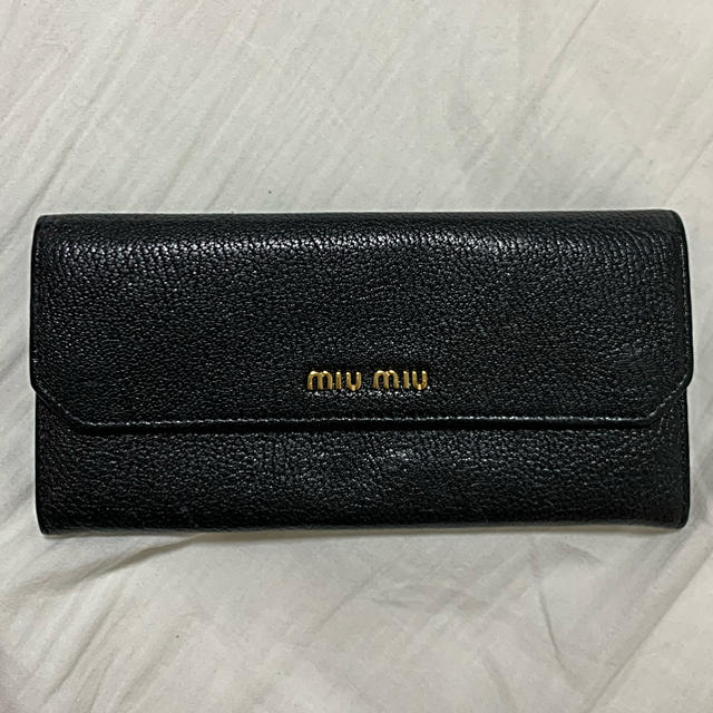 miumiu 長財布