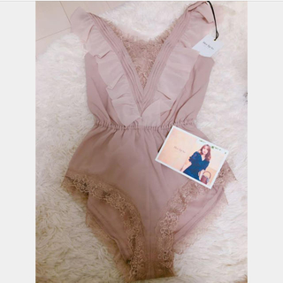 AKB48 - Her lip to Maison Lace Trimmed Playsuitの通販 by yumi's ...