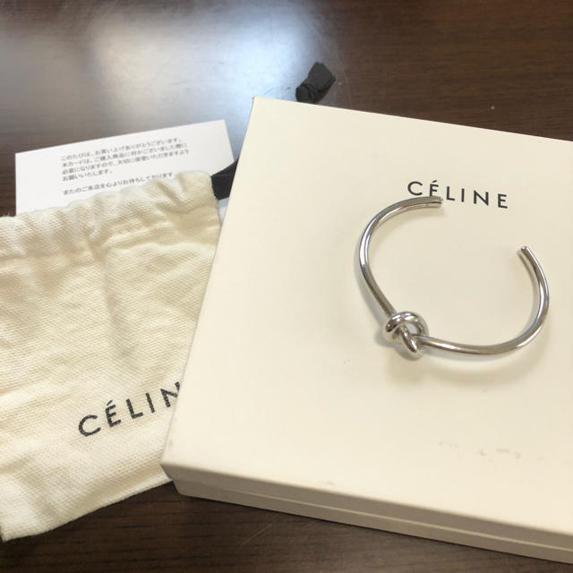 celine(セリーヌ)のセリーヌ  ノットブレス　Sサイズ　シルバー レディースのアクセサリー(ブレスレット/バングル)の商品写真