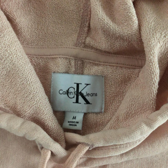 Calvin Klein(カルバンクライン)のカルバンクライン　フーディ レディースのトップス(トレーナー/スウェット)の商品写真