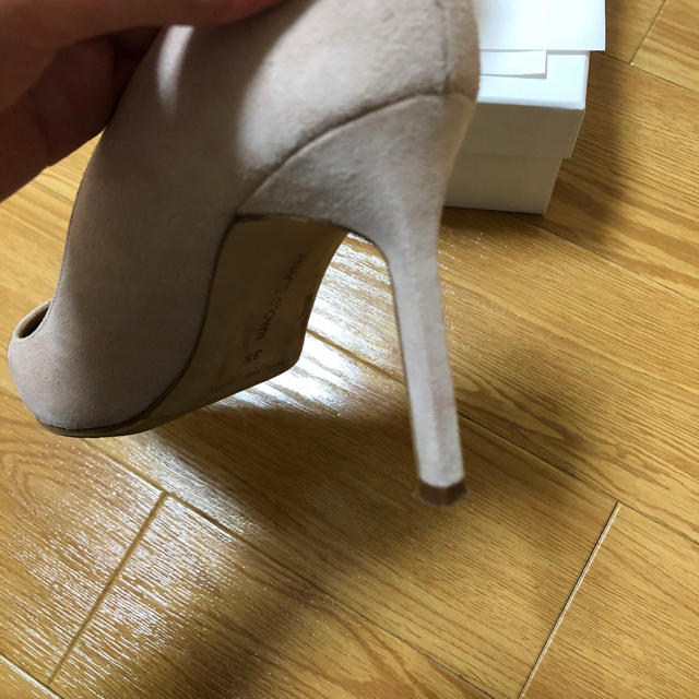 MANOLO BLAHNIK(マノロブラニク)のマノロブラニク　パンプス　35 レディースの靴/シューズ(ハイヒール/パンプス)の商品写真