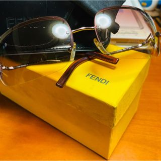 フェンディ(FENDI)のフェンディ【FENDI/正規】サングラス(サングラス/メガネ)