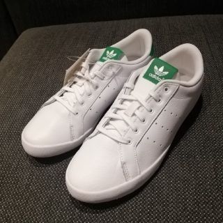 アディダス(adidas)のadidas  アディダス  ミススタンW 緑 25.0cm(スニーカー)