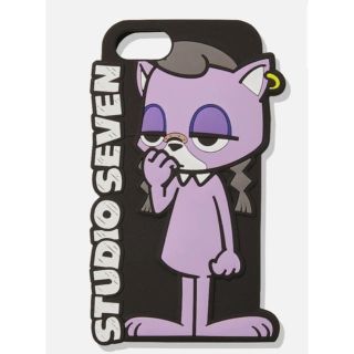 ジーユー(GU)のGU✖️STUDIO SEVEN スマホケース　iPhone6・7・8用(iPhoneケース)