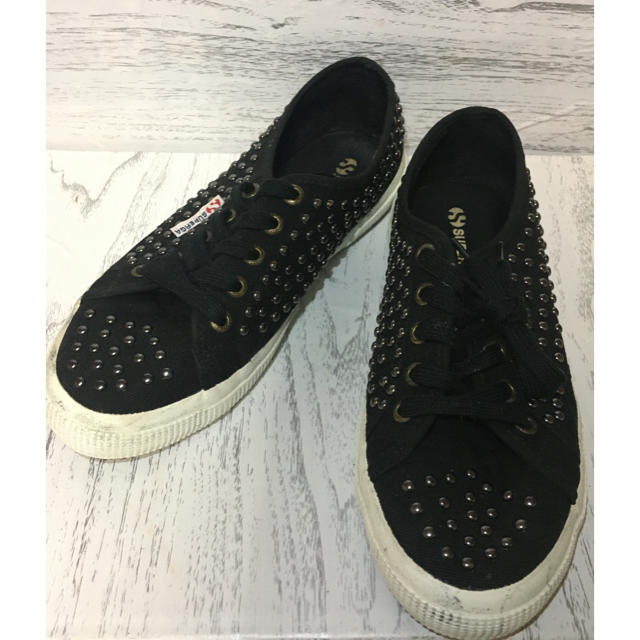 スペルガ  SUPERGA  スタッズ　スニーカー　黒　25㎝　ゴールデンサイズ