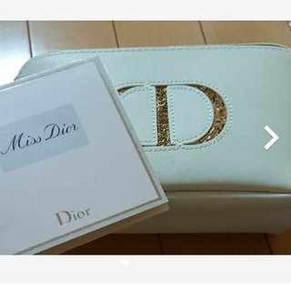 クリスチャンディオール(Christian Dior)のDior ノベルティ ポーチ 未使用  〈試供品付〉(ポーチ)