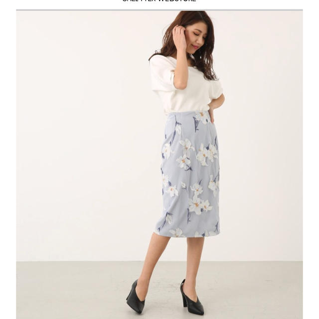 rienda(リエンダ)のリエンダ2019SS花柄スカート レディースのスカート(ひざ丈スカート)の商品写真