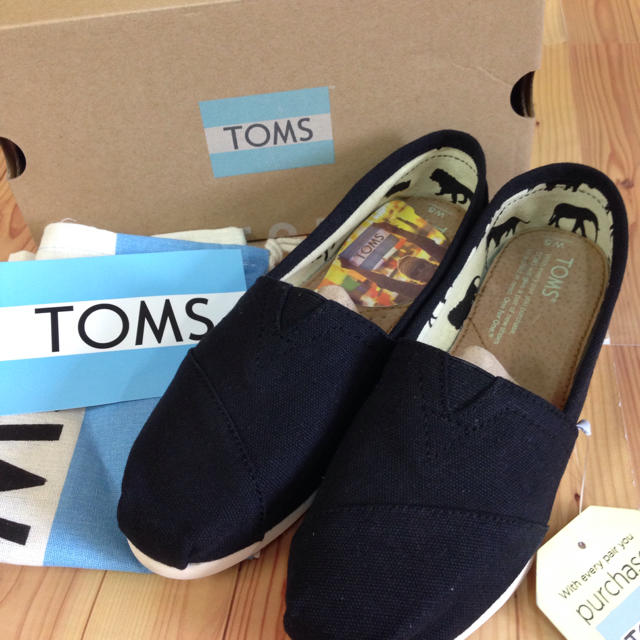 TOMS(トムズ)のTOMS キャンパス シューズ toms レディースの靴/シューズ(スニーカー)の商品写真