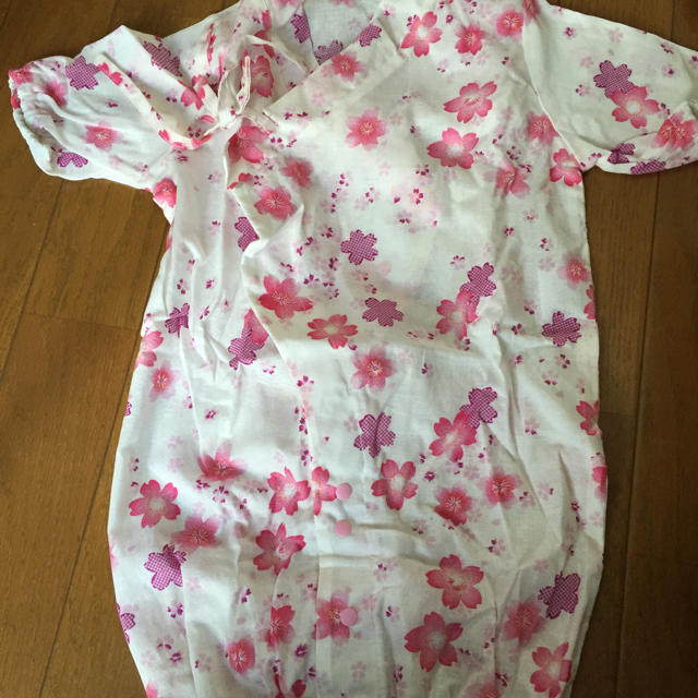 ベビー 甚平  キッズ/ベビー/マタニティのベビー服(~85cm)(甚平/浴衣)の商品写真