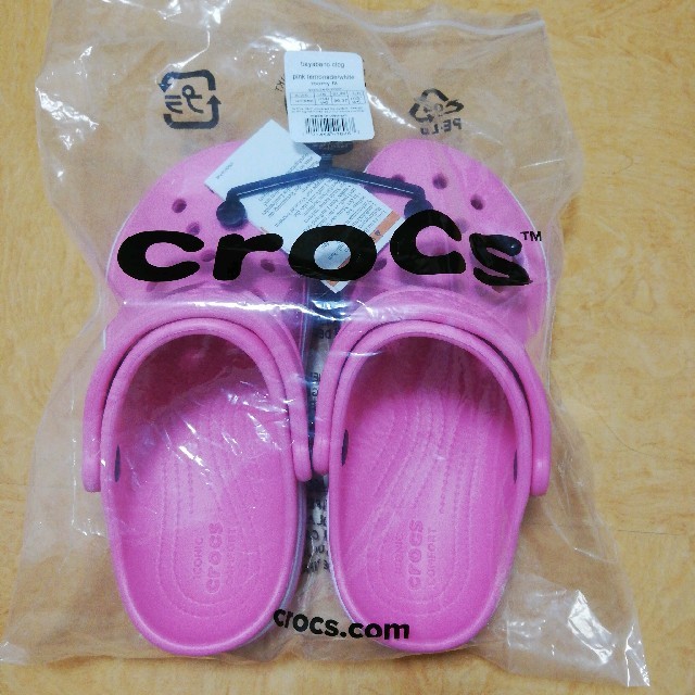 crocs(クロックス)の新品未使用クロックスピンク22cm　ゆったり大きめ レディースシューズサンダル レディースの靴/シューズ(サンダル)の商品写真