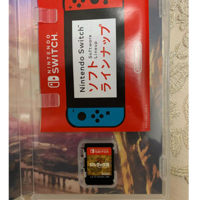 Nintendo Switch(ニンテンドースイッチ)のゼルダの伝説　ブレス オブ ザ ワイルド Switch 任天堂スイッチ エンタメ/ホビーのゲームソフト/ゲーム機本体(家庭用ゲームソフト)の商品写真