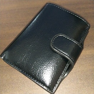  レザーカードホルダー財布(折り財布)