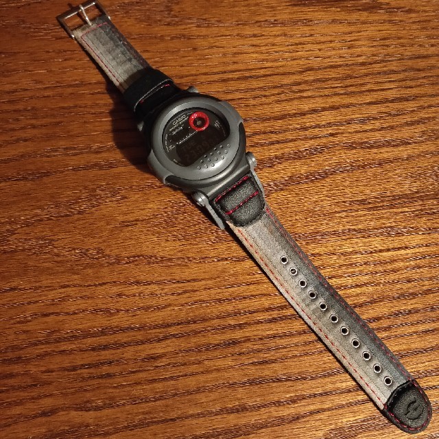 G-SHOCK(ジーショック)のG-SHOCK　g-001b　ジェイソン メンズの時計(腕時計(デジタル))の商品写真