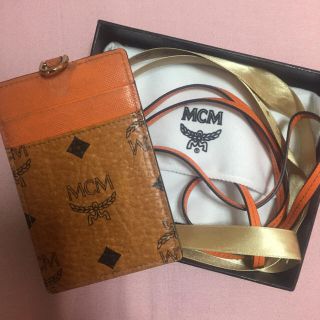 エムシーエム(MCM)のMCM パスケース(名刺入れ/定期入れ)