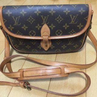 ルイヴィトン(LOUIS VUITTON)のルイヴィトン★ショルダーバッグ★Trang様専用♫(ショルダーバッグ)